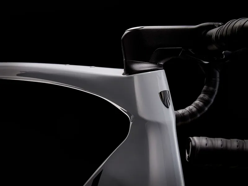 TREK Domane SL 7 Gen 4 Road Bike in Gravel Grey-6