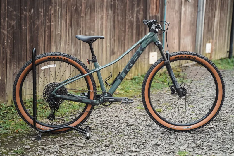 EX HIRE TREK Marlin 7 Gen 3 Hardtail Mountain Bike in Keswick