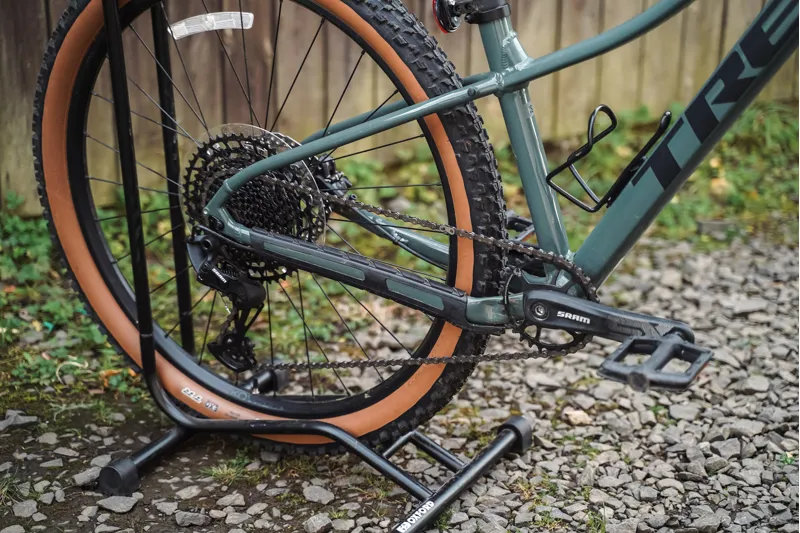 EX HIRE TREK Marlin 7 Gen 3 Hardtail Mountain Bike in Keswick-1