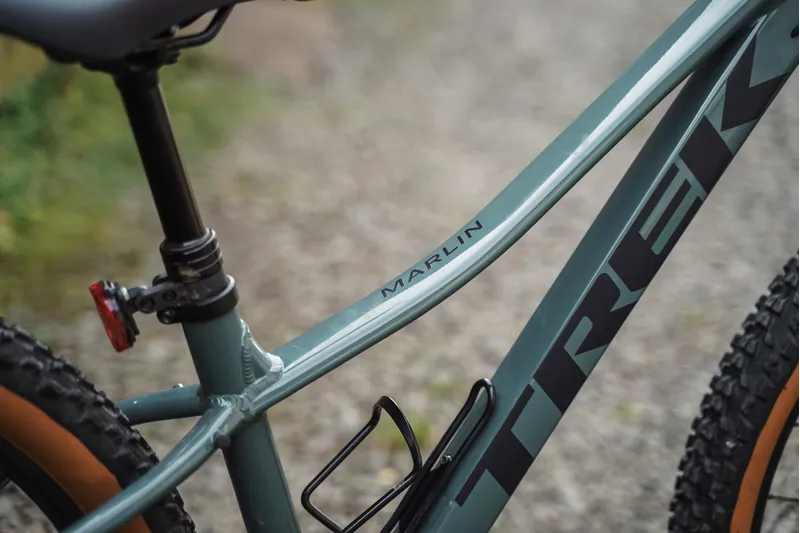 EX HIRE TREK Marlin 7 Gen 3 Hardtail Mountain Bike in Keswick-5