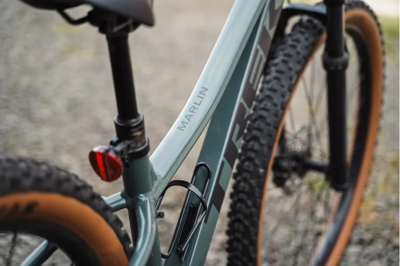 EX HIRE TREK Marlin 7 Gen 3 Hardtail Mountain Bike in Keswick-6