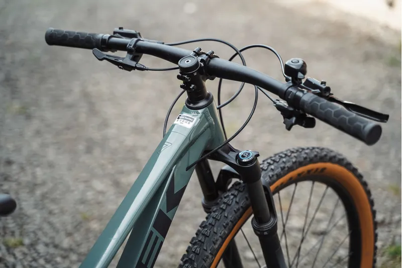 EX HIRE TREK Marlin 7 Gen 3 Hardtail Mountain Bike in Keswick-7