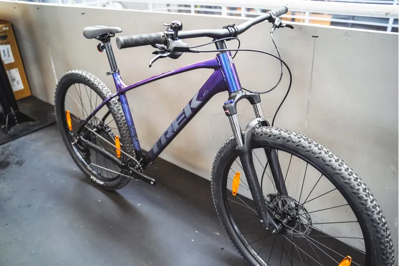 EX DISPLAY TREK Marlin 5 Gen 5 Hardtail Mountain Bike in Purple Flip To Trek Black Fade-2