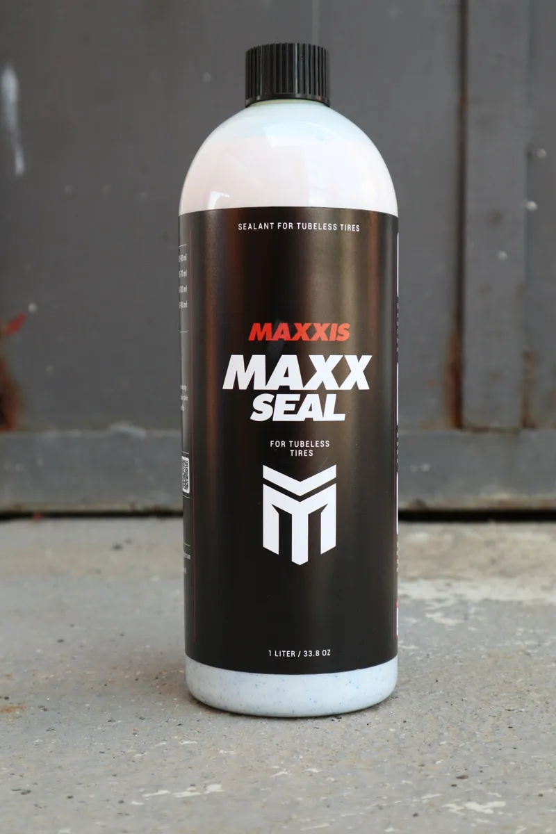 Maxxis Maxx Tyre Sealant - 1L-1
