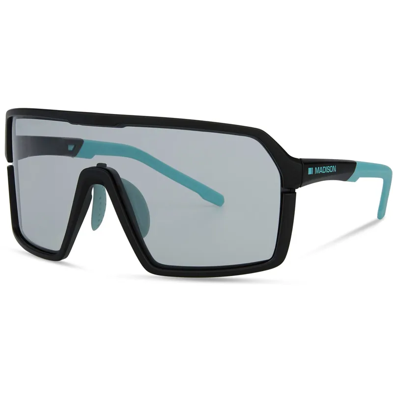 Madison Crypto Sunglasses in Matt Black with Photochromic Cat 1-3 Lens 