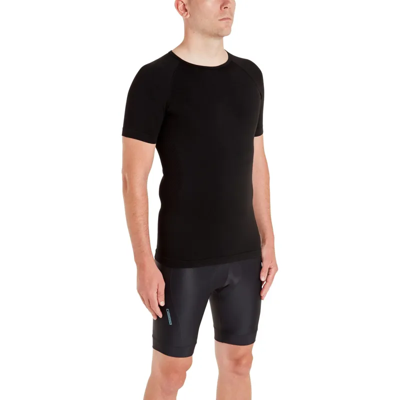 Madison Roam Isoler Mesh Short Sleeve Baselayer in Black-2