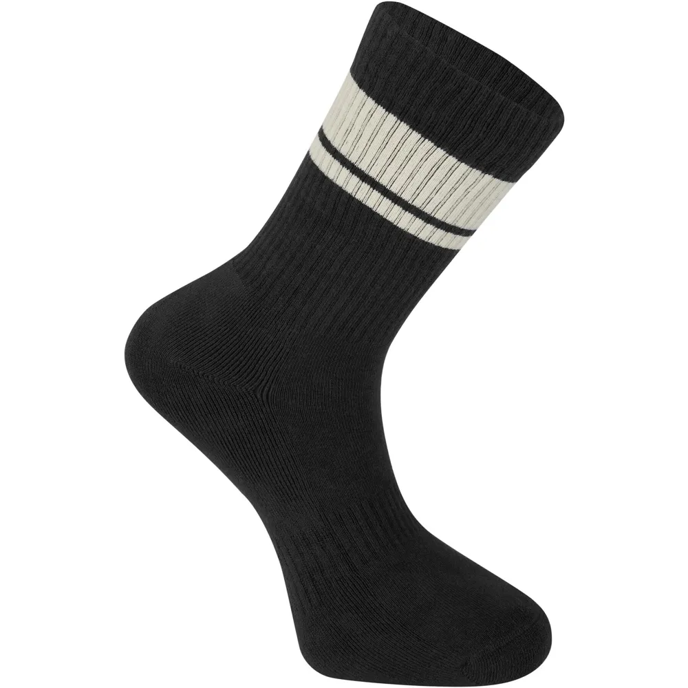 Team Cycles Madison Roam Isoler Crew Sock in Black | Interest FREE Finance & Online Refund Policy.