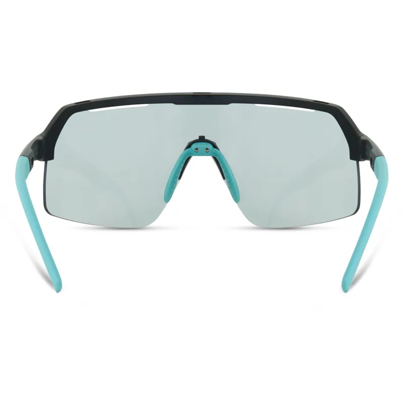 Madison Crypto Sunglasses in Matt Black Air with Photochromic Cat 1-3 Lens -2