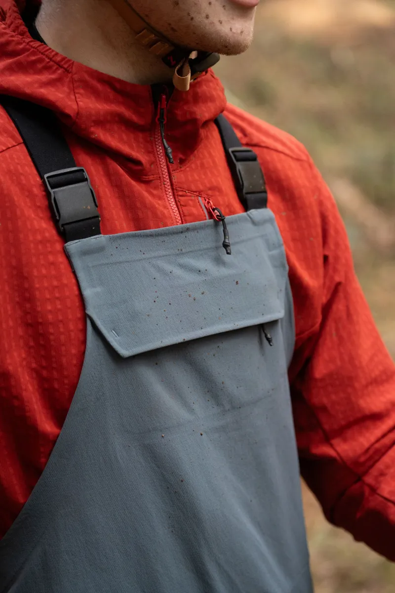 Madison DTE 4 Season DWR Mountain Bike Bib Trousers in Black-2