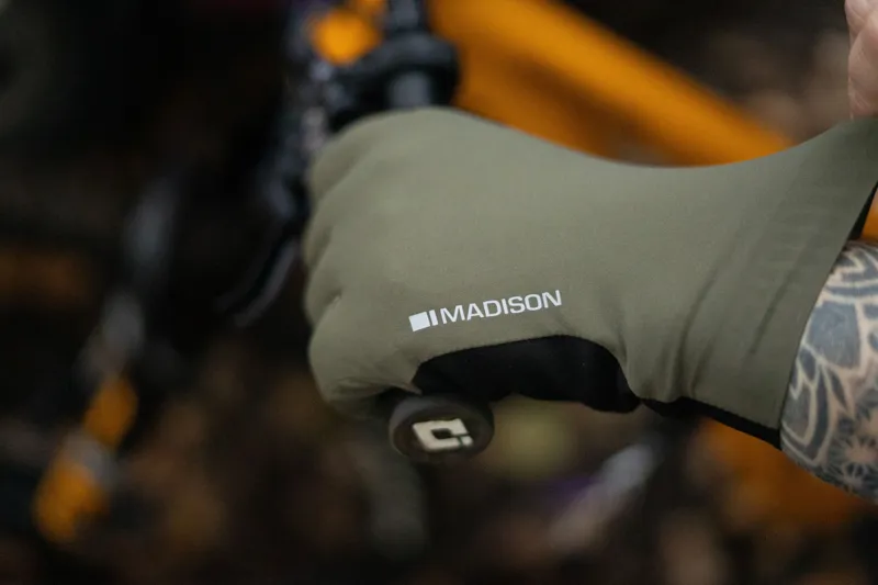 Madison Flux Waterproof Mountain Bike Trail Gloves in Black-2