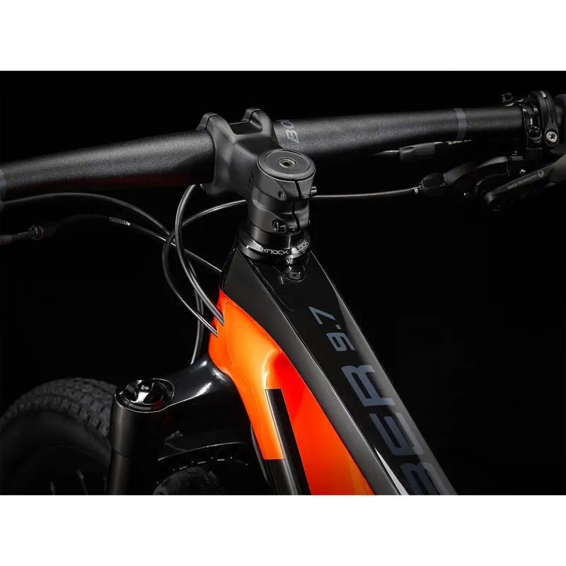 TREK Procaliber 9.7 XC Mountain Bike in Roarange Orange and Smoke-6