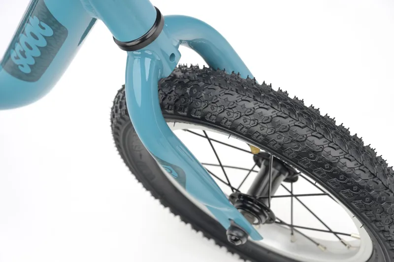 Ridgeback Scoot Kids Balance Bike in Turbo Teal-3
