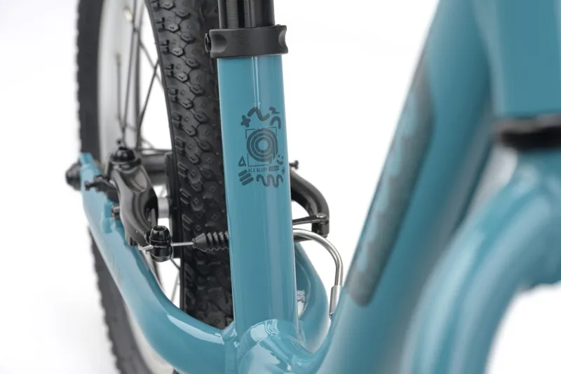 Ridgeback Scoot XL Kids Balance Bike in Turbo Teal-2