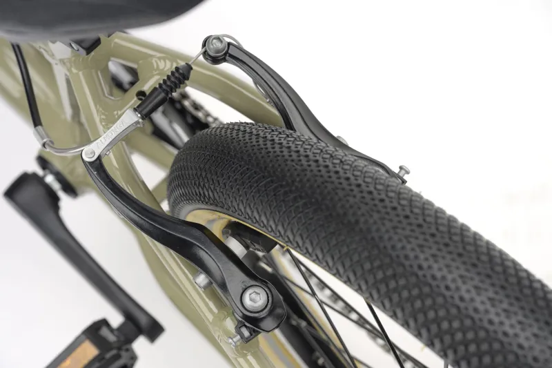 Ridgeback Dimension 20 inch Kids Bike in Sherrington Sand-13