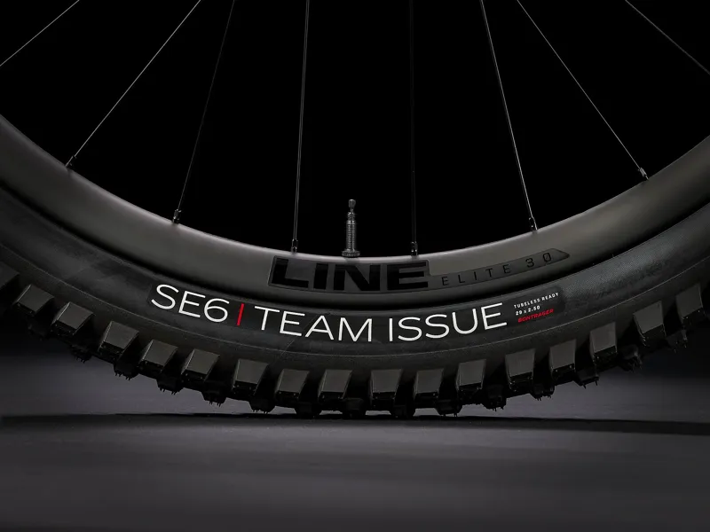 TREK Slash 9.8 GX AXS Full Suspension Mountain Bike in Matte Juniper-5