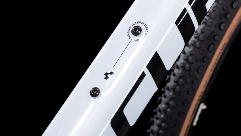 Cube Cross Race C:62 Race Cyclocross Bike in Polarwhite and Blue-2