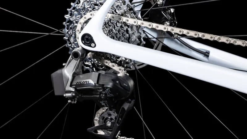 Cube Cross Race C:62 Race Cyclocross Bike in Polarwhite and Blue-5