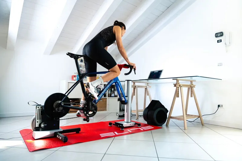 Elite Aria Interactive Training Fan -4