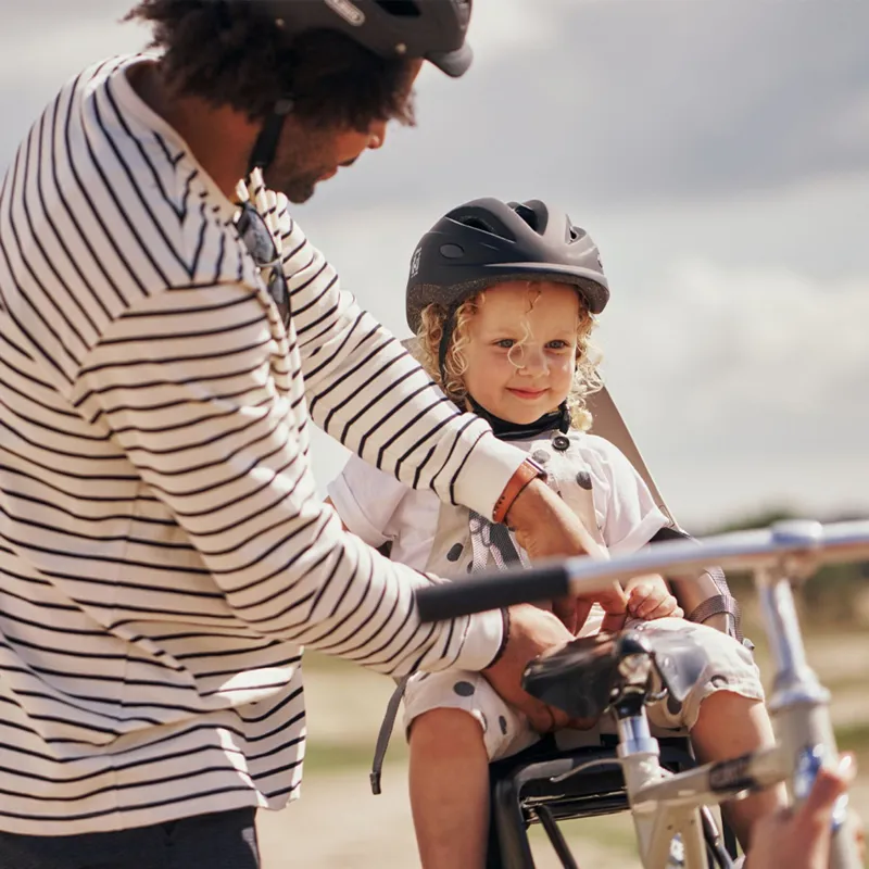 Urban Iki TA-KE Easy Fix Rear Child Seat in Bincho Black-2