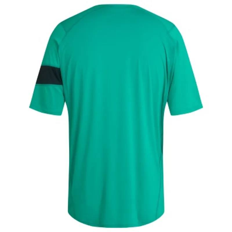 Rapha Trail T Shirt in Green-1