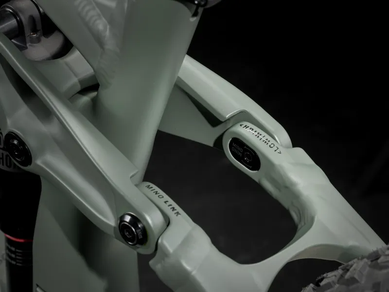 TREK Rail 8 GX AXS T-Type Gen 3 625Wh Full Suspension Electric Mountain Bike in Keswick-6