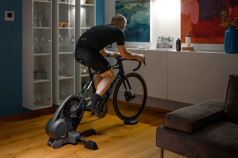 Elite Direto-XR T Smart Turbo Trainer-2